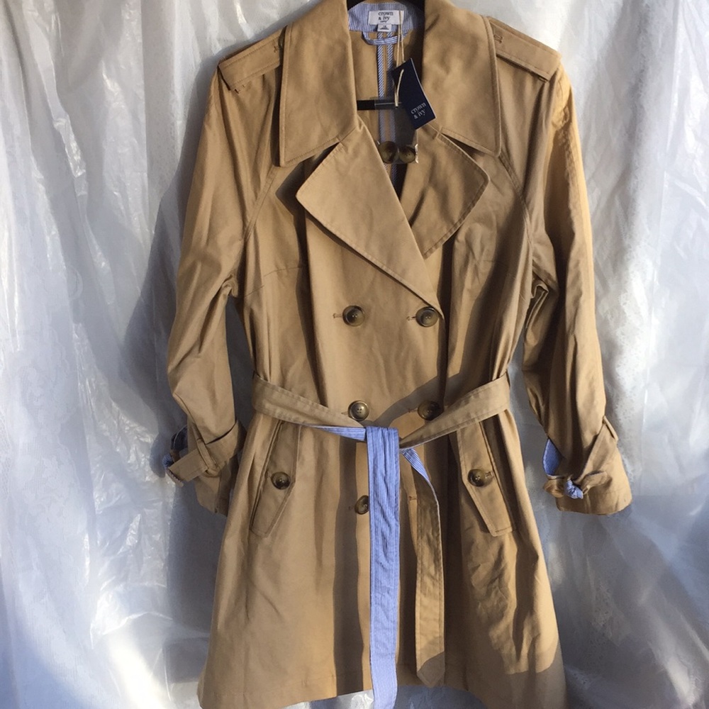Crown and Ivy trench coat